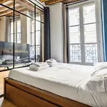 CMG République / Montorgueil __ Nazareth G